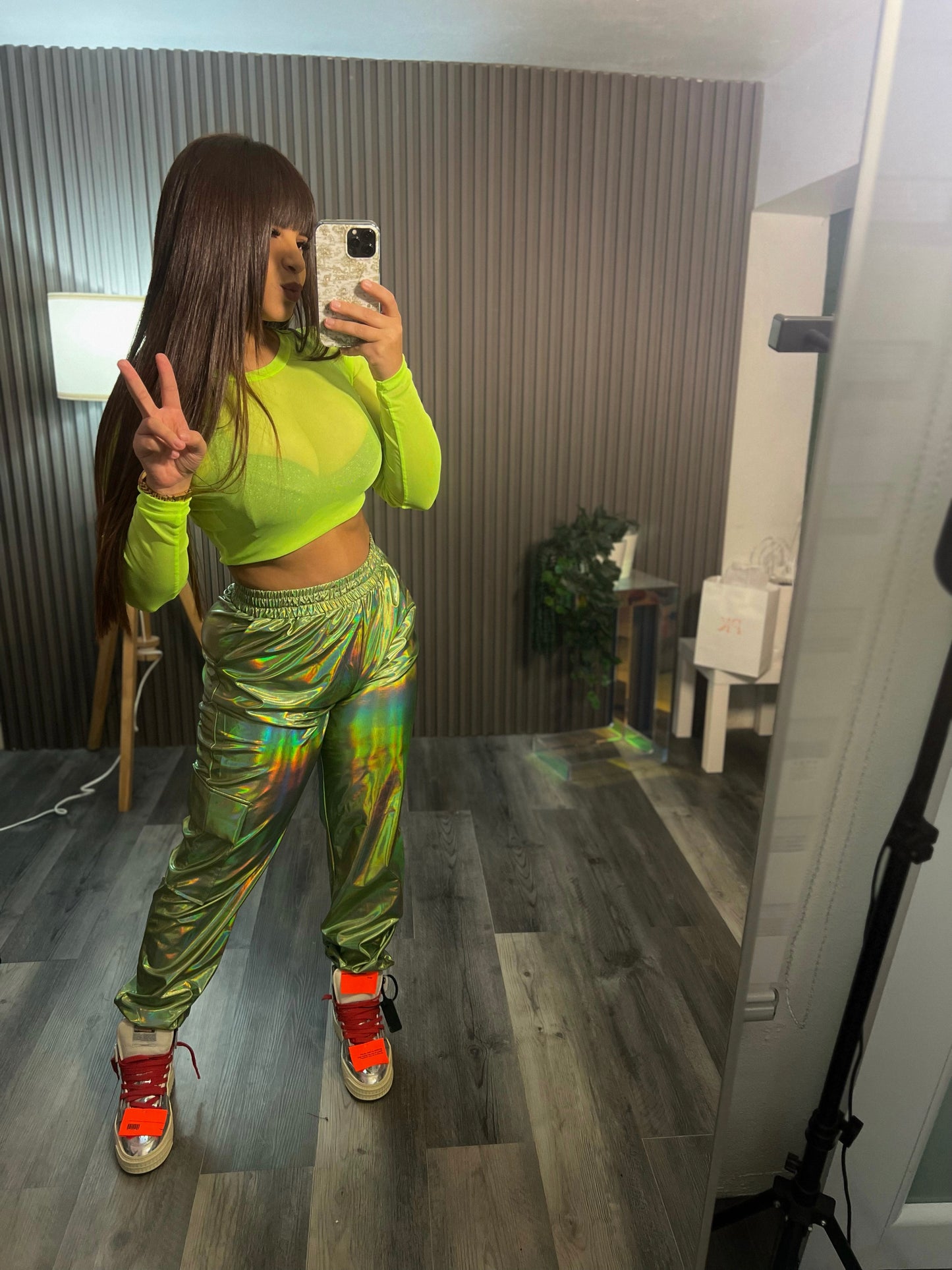 Holographic Jogger